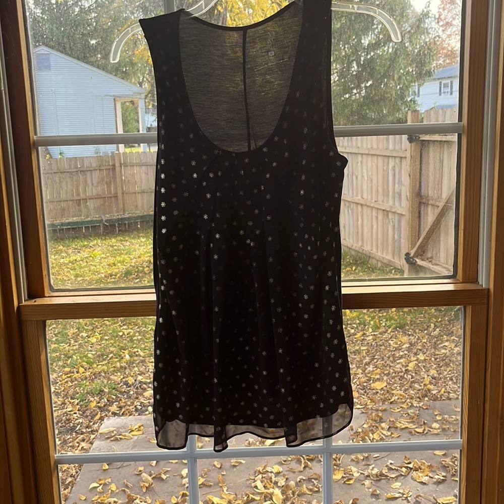 Black and silver snowflake tank blouse